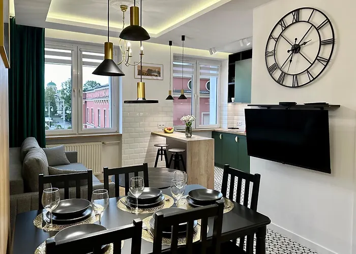 Filmowy Za Ratuszem * Częstochowa